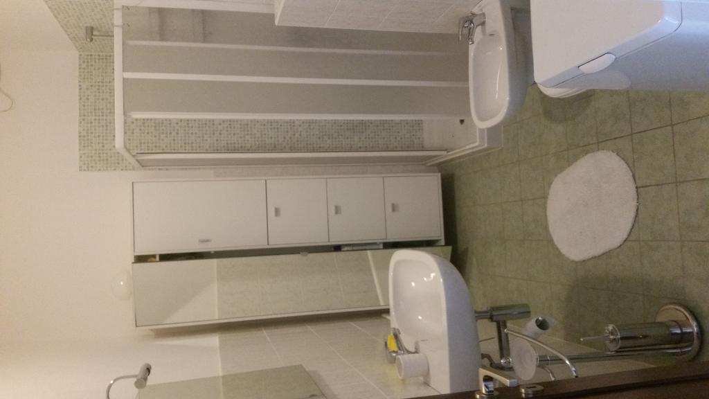 Appartamento Dellea Luino Εξωτερικό φωτογραφία
